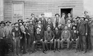Suits Prints: PERRY, OKLAHOMA TERRITORY. US LAND OFFICE