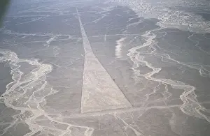 Pre Columbian Prints: PERU. ICA. Palpa-Nazca Lines. Ceremonial and ritual geoglyphs (200-700 AD)