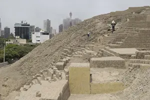 Peru Prints: PERU. Lima. Huaca Pucllana. Huaca Pucllana Archaeological Complex