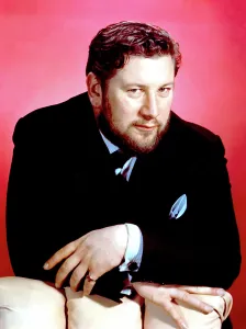 Beard Prints: Peter Ustinov