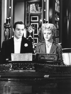 Images Dated 13th December 2013: THE PICTURE OF DORIAN GRAY, from left: Hurd Hatfield, Angela Lansbury, 1945
