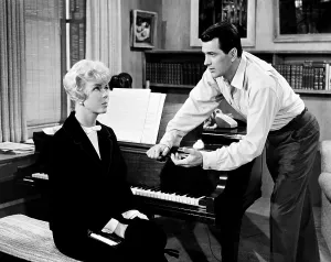 Images Dated 15th October 2013: PILLOW TALK, from left, Doris Day, Rock Hudson, 1959