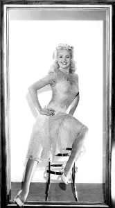 Stool Prints: PIN UP GIRL, Betty Grable, 1944