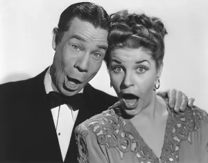 Images Dated 5th August 2015: PIN UP GIRL, from left: Joe E. Brown