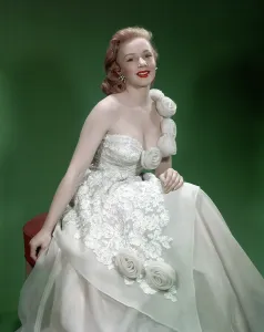 Lace Dress Prints: Piper Laurie, 1953