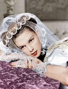Red Nail Polish Prints: THE PIRATE, Judy Garland, 1948