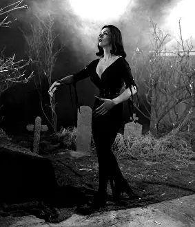 Nurmi Prints: PLAN 9 FROM OUTER SPACE, Vampira, (Maila Nurmi), 1959