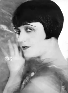 Ring Prints: Pola Negri, ca. mid-1920s