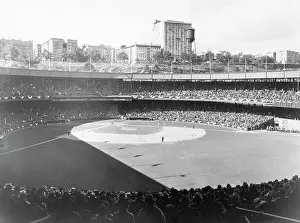 Images Dated 20th April 2007: Polo Grounds, during the 1937 World Series between the New York Yankees and the New York Giants