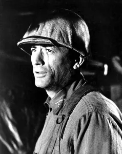 Images Dated 17th June 2015: PORK CHOP HILL, Gregory Peck, 1959