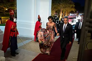 Formal Dress Prints: President Barack Obama and First Lady Michelle Obama arrive at the Presidential Palace