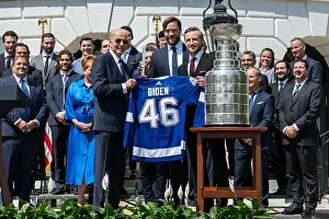 Champions Prints: President Biden stands with Captain Steven Stamkos