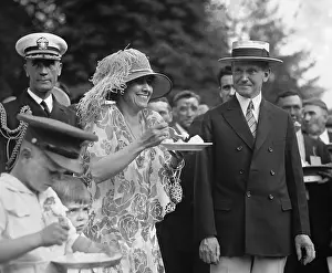 Fashions Prints: President Calvin Coolidge and First Lady Grace Coolidge at a White House Garden Party