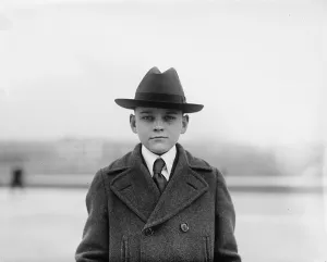 Images Dated 21st November 2007: President Calvin Coolidge's son Calvin Coolidge, Jr. 1921