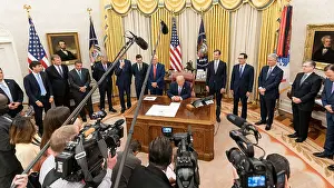 Reporters Prints: President Donald Trump announces the establishment of full normalization of diplomatic relations between Israel