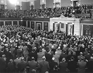 Lcgr1412 Prints: President Dwight Eisenhower delivering his 1954 State of the Union address to Congress