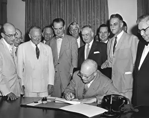 Legislation Prints: President Eisenhower signs H.R