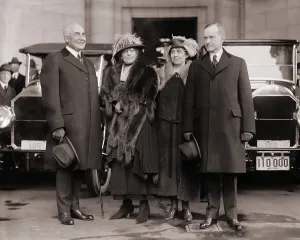 Arrivals Prints: President-elect and Mrs. Harding