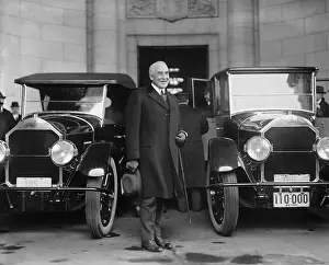 Overcoat Prints: President Elect Warren Harding arriving at Union Station