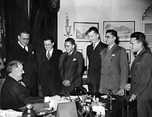 Winners Prints: President Franklin Roosevelt met with the victorious University of Puerto Rico debating team