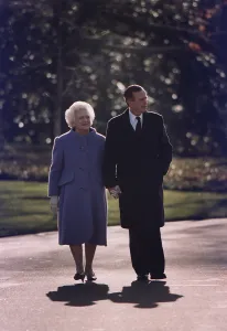 Retirement Prints: President George and Barbara Bush take a last walk around the White House Grounds on Jan