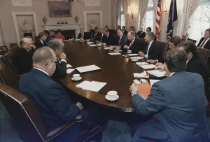 Images Dated 16th February 2011: President George Bush conducts a full Cabinet Meeting in the White House Cabinet Room