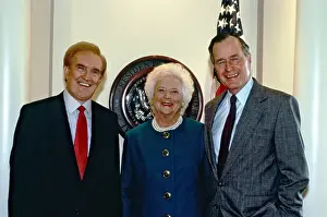 Centrist Prints: President George H.W. Bush, First Lady Barbara Bush meet with Nashville country music disc jockey
