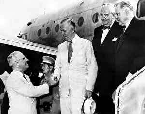 Truman Prints: President Harry Truman bidding adieu to Secretary of State George C