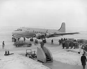 Lcgr1411 Prints: President Harry Truman's airplane before taking off for Independence
