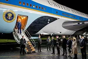 10 People Prints: President Joe Biden is greeted by UK Prime Minister Rishi Sunak and other officials at Belfast international Airport