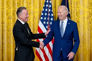 Awards Prints: President Joe Biden presents the 2021 National Medal of the Arts to singer and songwriter
