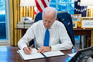 Ukraine Prints: President Joe Biden signs an Executive Order on Feb