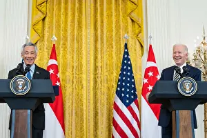 Speaking Prints: President Joe Biden and Singapore Prime Minister Lee Hsien Loong presented a joint statement to the press