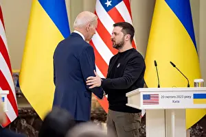 Military Dress Prints: President Joe Biden and Ukrainian President Volodymyr Zelenskyy ended their meeting in Mariinsky Palace