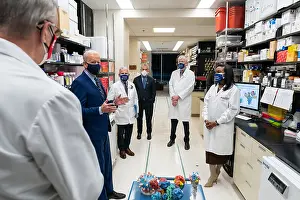 Meeting Prints: President Joe Biden visits the Viral Pathogenesis Laboratory