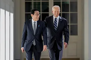 Colonnade Prints: President Joe Biden walks along the West Colonnade with Japanese Prime Minister Fumio Kishida