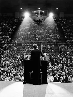 President John Kennedy campaigns for Democrats in the mid-term elections. He speaks to 10, 000 people at Freedom Hall on the State Fair Grounds in Louisville, Kentucky. Oct