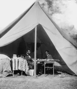 Images Dated 15th April 2008: President Lincoln and Gen. George B