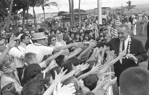 Images Dated 7th March 2012: President Lyndon Johnson greeted by a friendly crowd at the Honolulu Airport