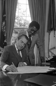 Honors Prints: President Nixon and Sammy Davis