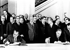 Nuclear Weapons Prints: President Richard Nixon and Soviet Premier Alexei Kosygin sign an agreement for joint US-Soviet spaceflights