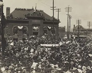 Texas Prints: President Theodore Roosevelt greeted by a huge crowd in Fort Worth, Texas, April 8, 1905