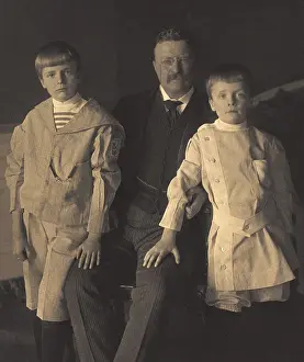 Lcgr1704 Prints: President Theodore Roosevelt with his two youngest children