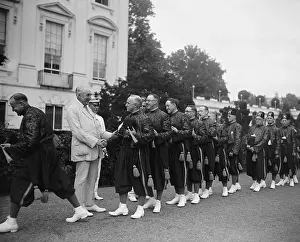 Freemasonry Prints: President Warren Harding greets the Aladdin Shriners of Columbus