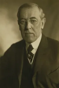 1410lito Prints: President Woodrow Wilson (1856-1924) in 1919 portrait