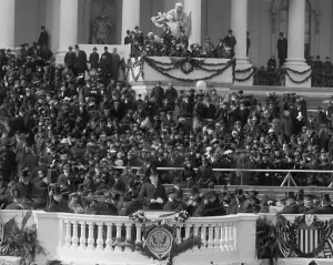 Garlands Prints: President Woodrow Wilsons delivering his second inaugural address