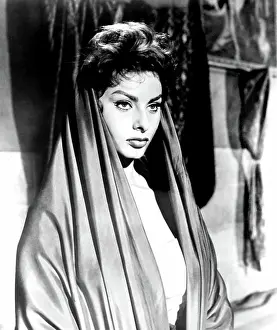 January Prints: THE PRIDE AND THE PASSION, Sophia Loren, 1957