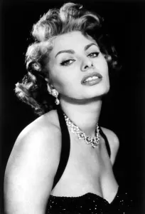 Necklace Prints: THE PRIDE AND THE PASSION, SOPHIA LOREN, 1957