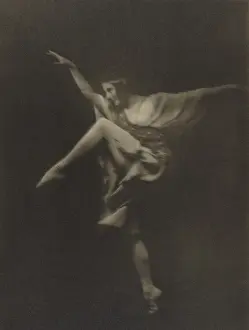 Flowing Prints: Prima ballerina, Anna Pavlova in a 1915 performance photo by Arnold Genthe
