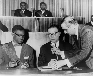Gaston Prints: Prime Minister Lumumba and Belgium Premier Eyskens signing the Act of Independence